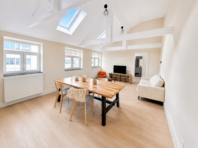 Chambre en colocation - Trône 12 - Haut de gamme — Logement à louer à Bruxelles