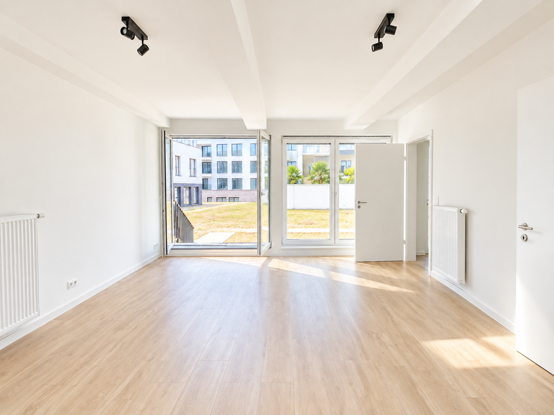 maison 1.280 € Bruxelles Rue Stéphanie 104 - 1020 Bruxelles EEB4 | Bathim vous présente cette lumineuse maison 2 chambres + jardin, située en plein coeur d'une résidence de 2022 et au calme. Elle se c — Maison à louer à Brussels