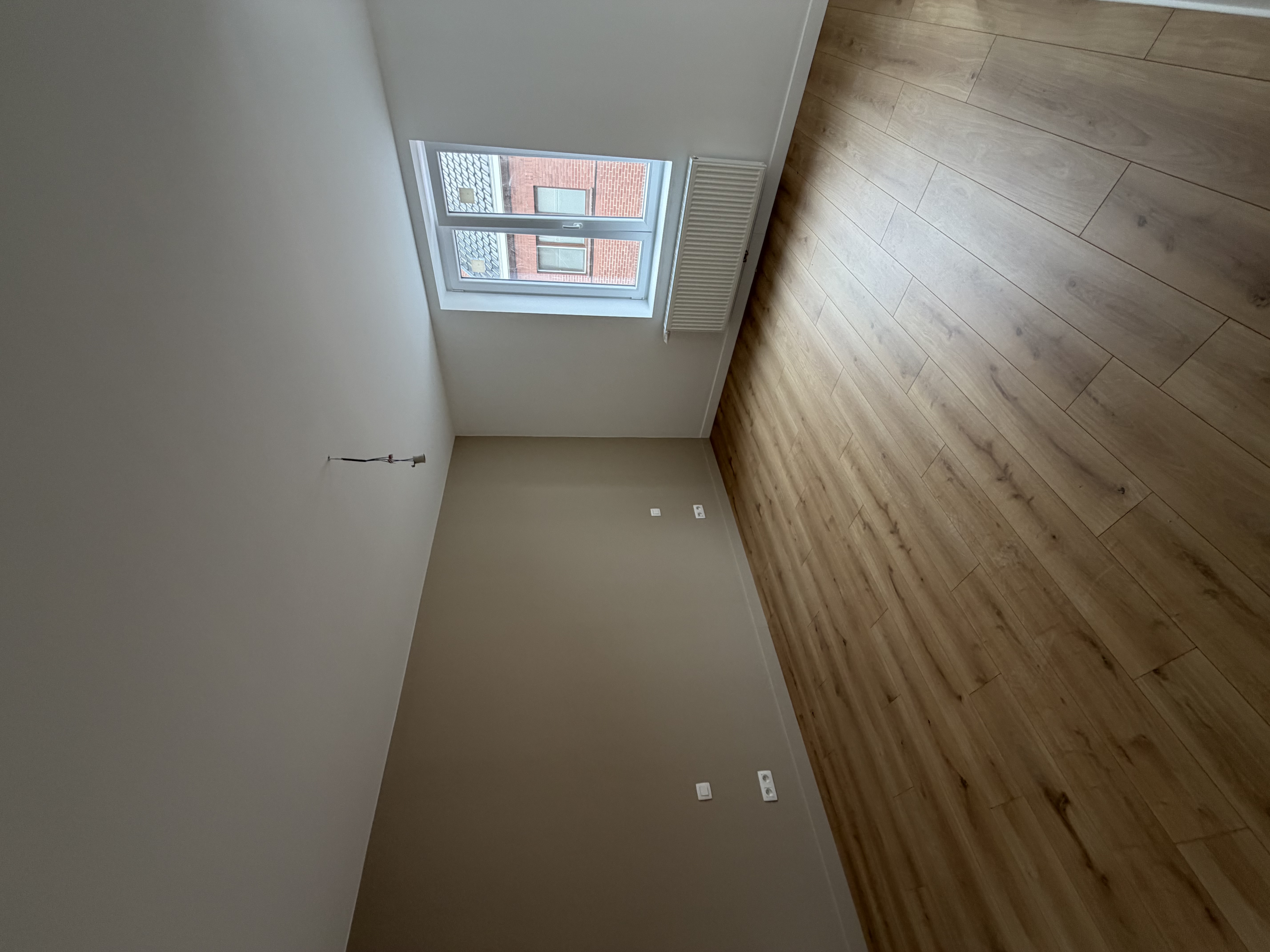 Chambre 2 — Logement à louer à Charleroi