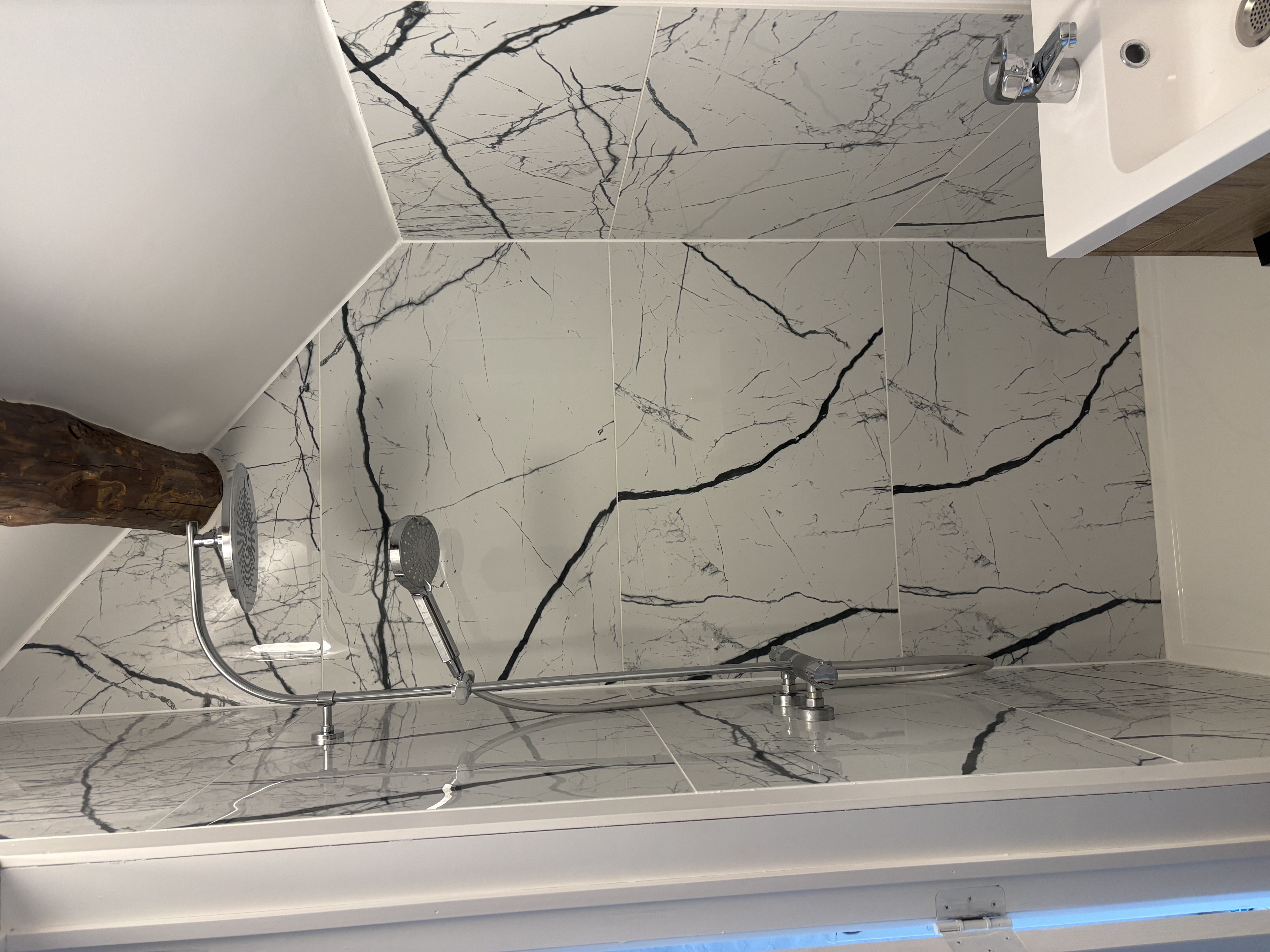 chambre XL — Logement à louer à Arlon