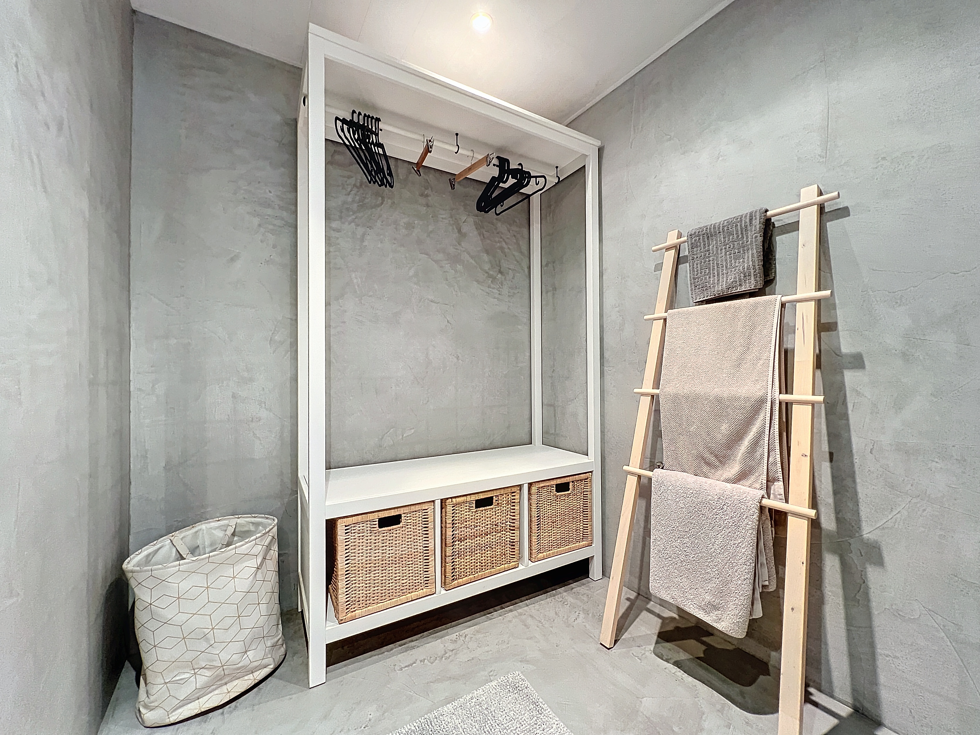 Versailles — Logement à louer à Ixelles