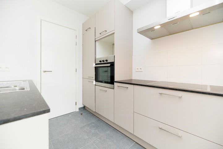 UCCLE (Venelle Robert Brout, 3) — Appartement à louer à Uccle