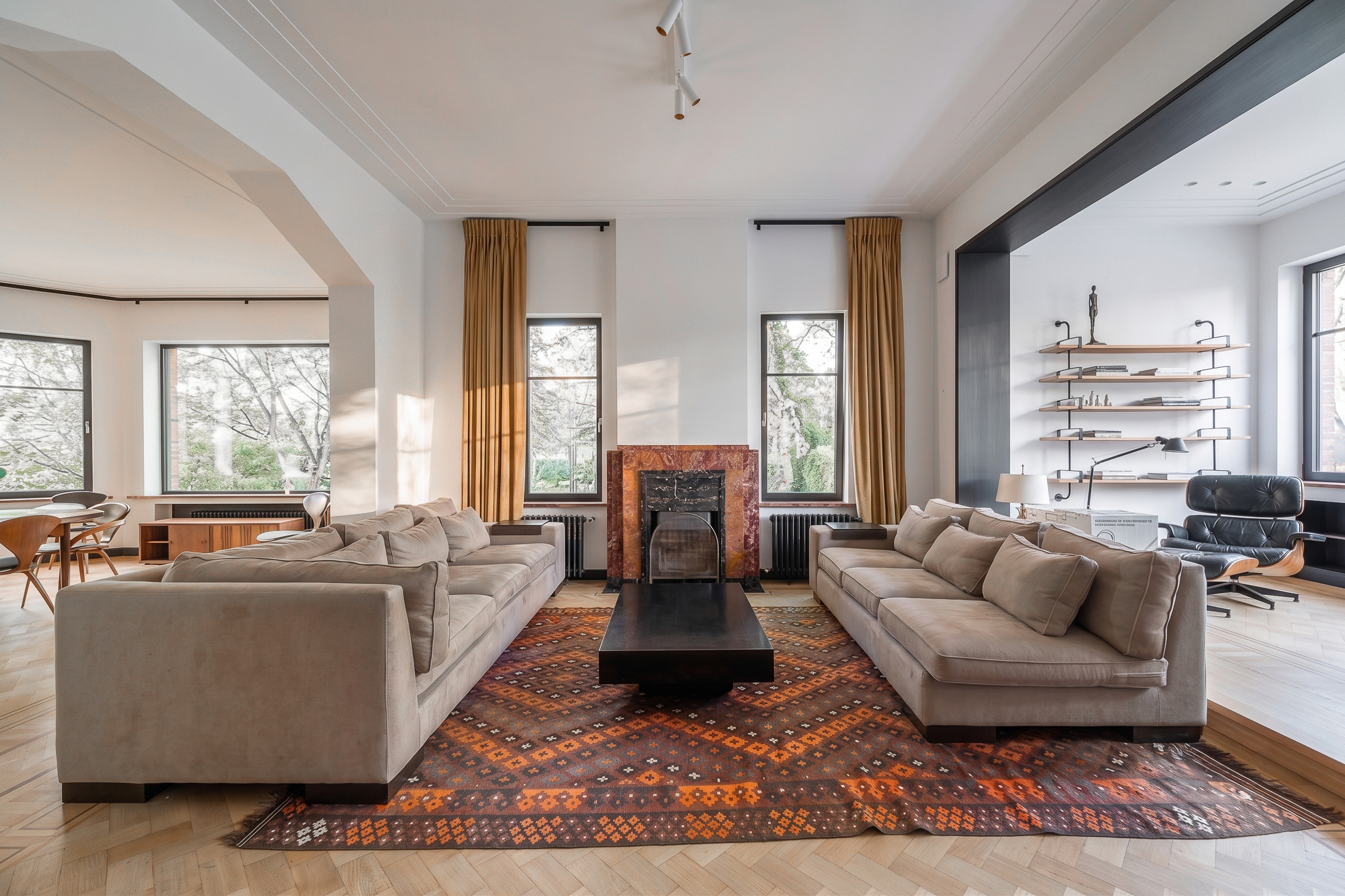 maison 9.000 € Rhode-Saint-Genèse Avenue des Trembles 11 - 1640 Rhode-Saint-Genèse Rhode-Saint-Genèse | Somptueuse villa Art Déco rénovée | ±790 m² | 5 chambres À la lisière de la Forêt de Soignes, da — Maison à louer à Brussels